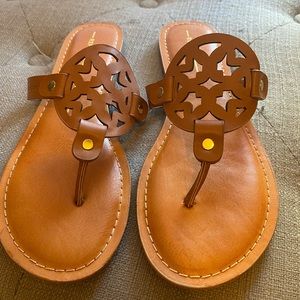 Women’s sandals